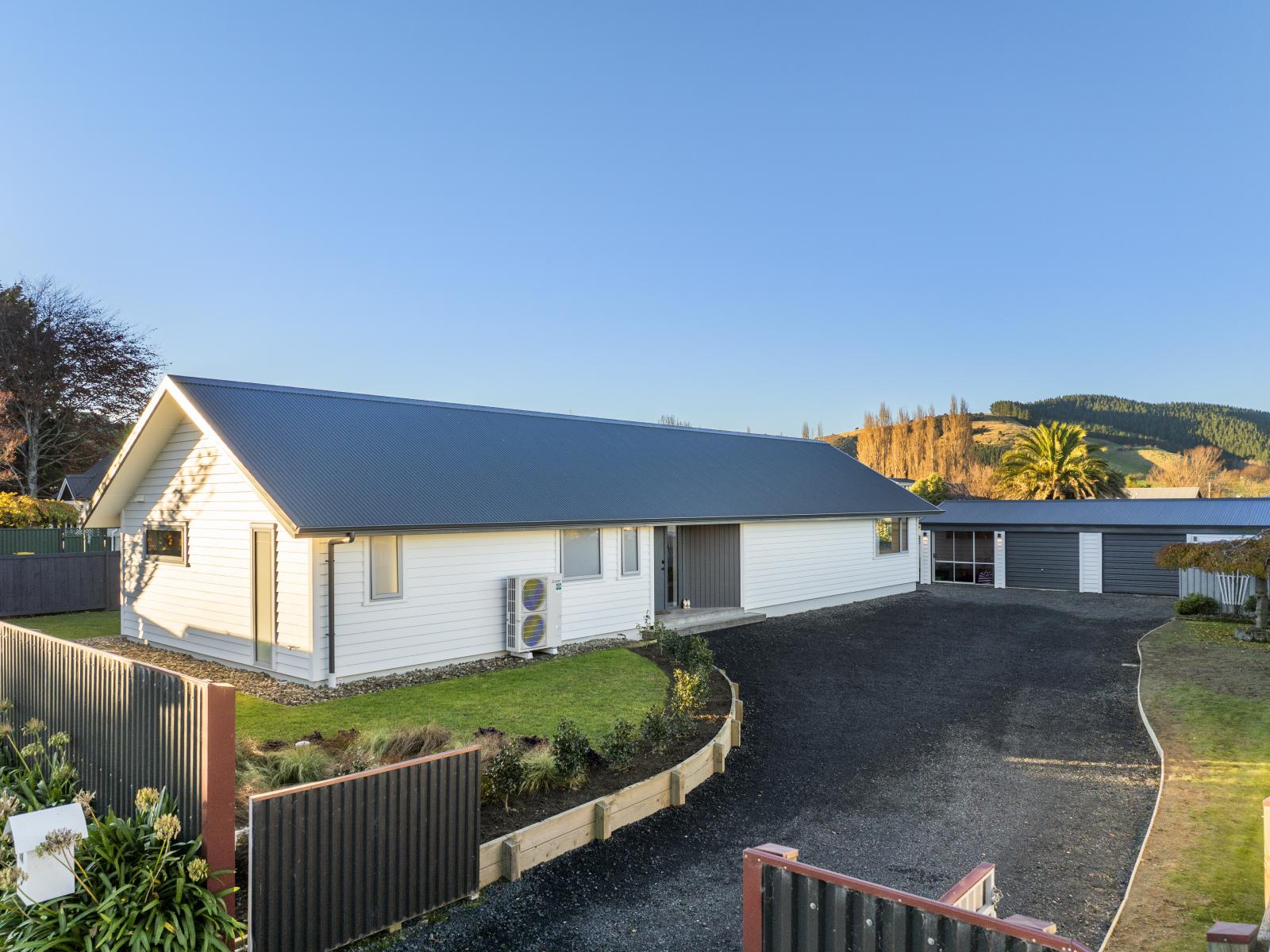 24 Bidston Street, Outram