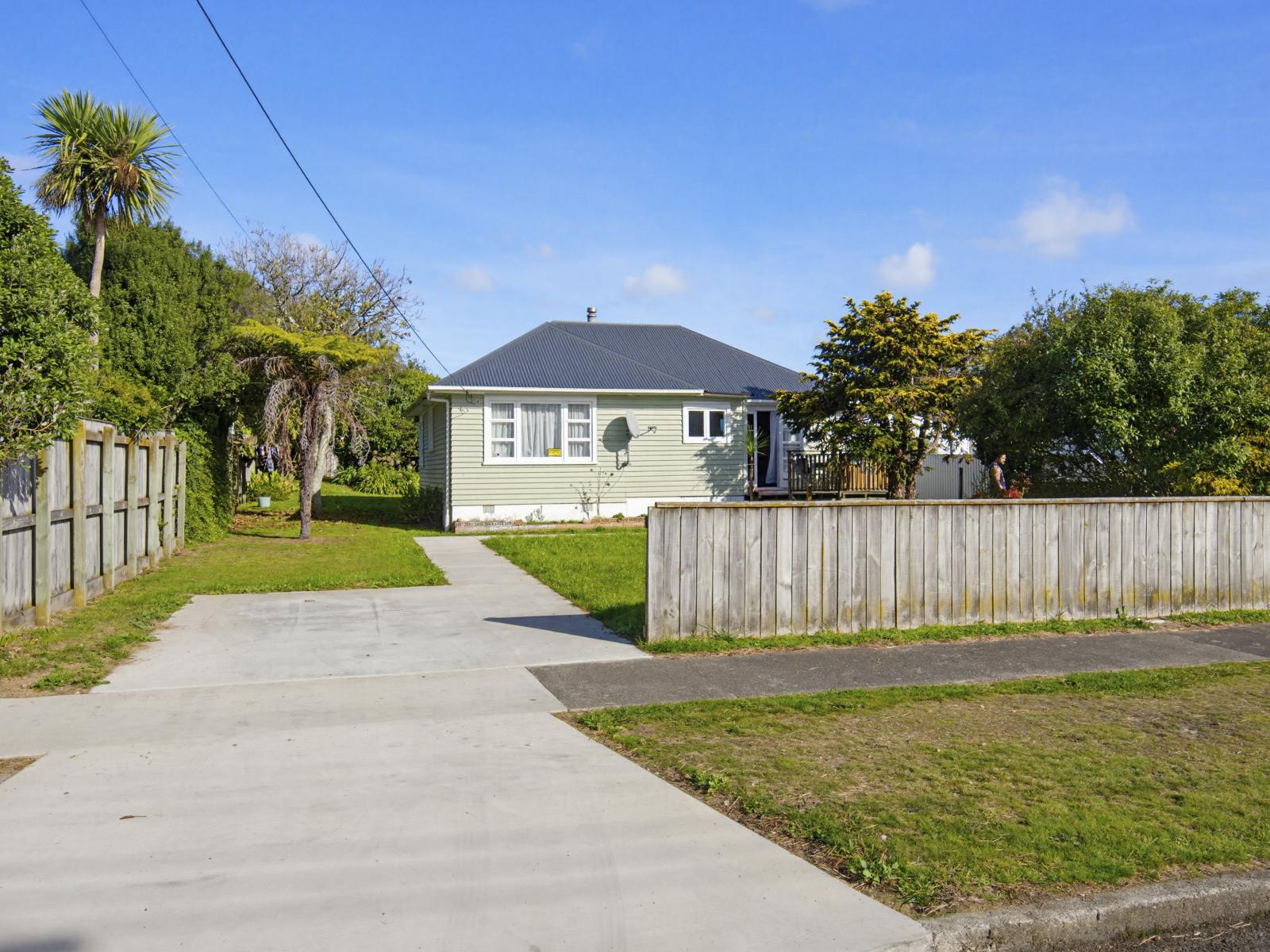 55 Trafalgar Street, Levin