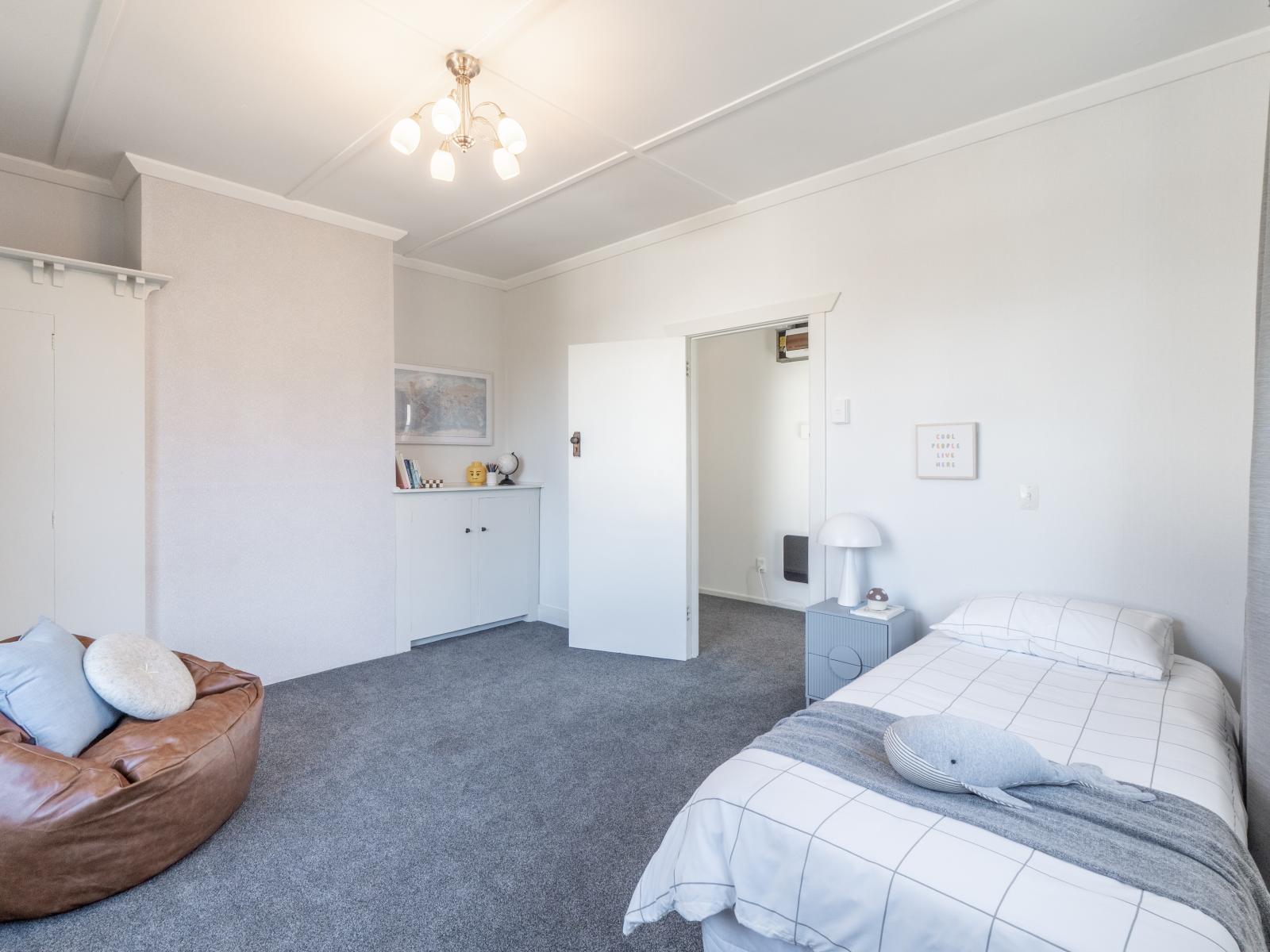 77 Salford Street, Edendale