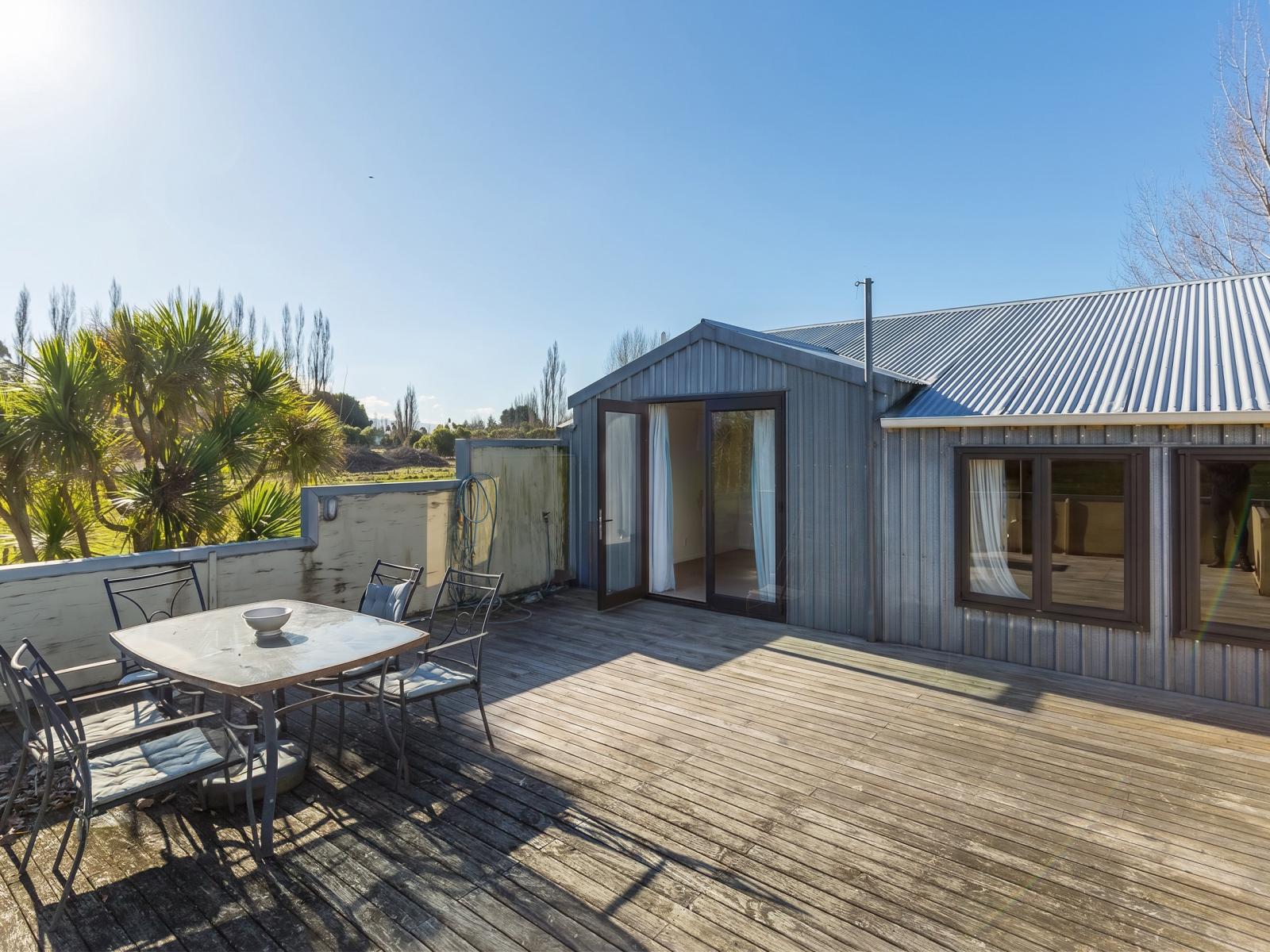 112 Ahikouka Road, Greytown