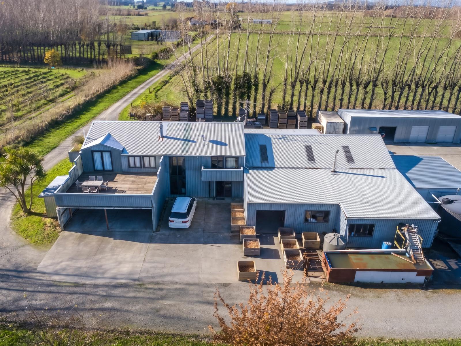 112 Ahikouka Road, Greytown