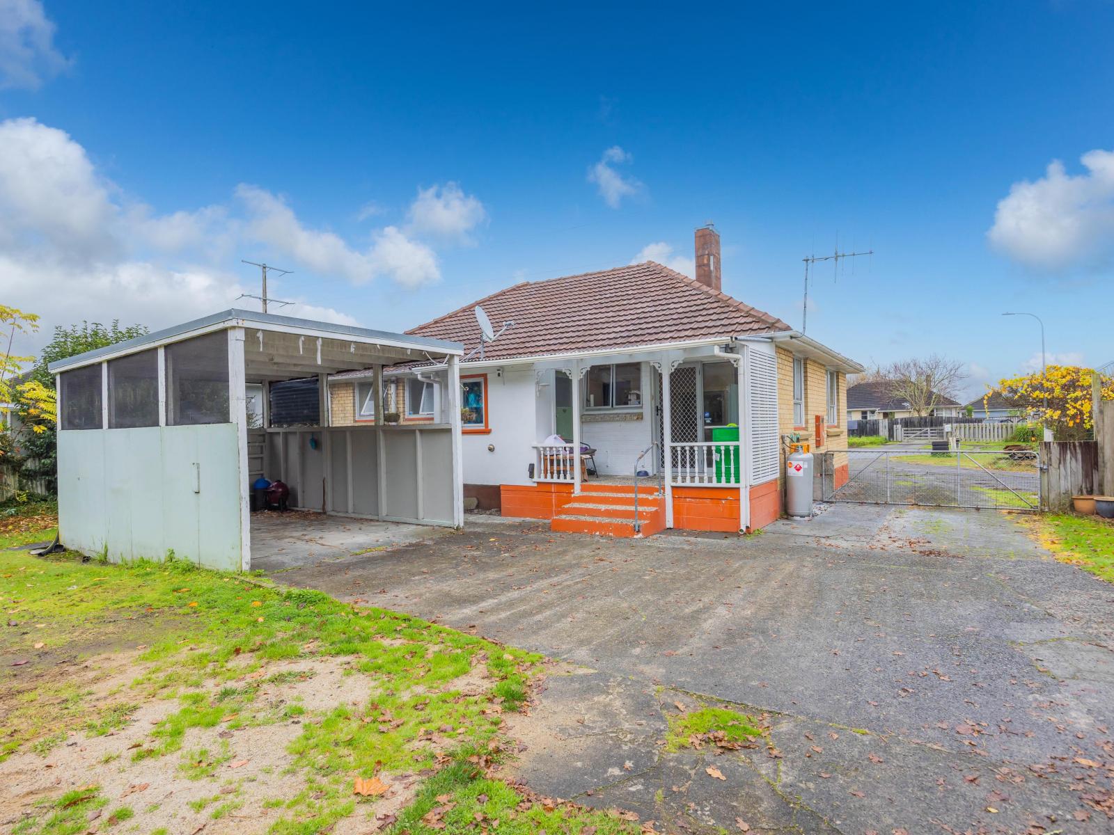 10 Chisholm Street, Huntly