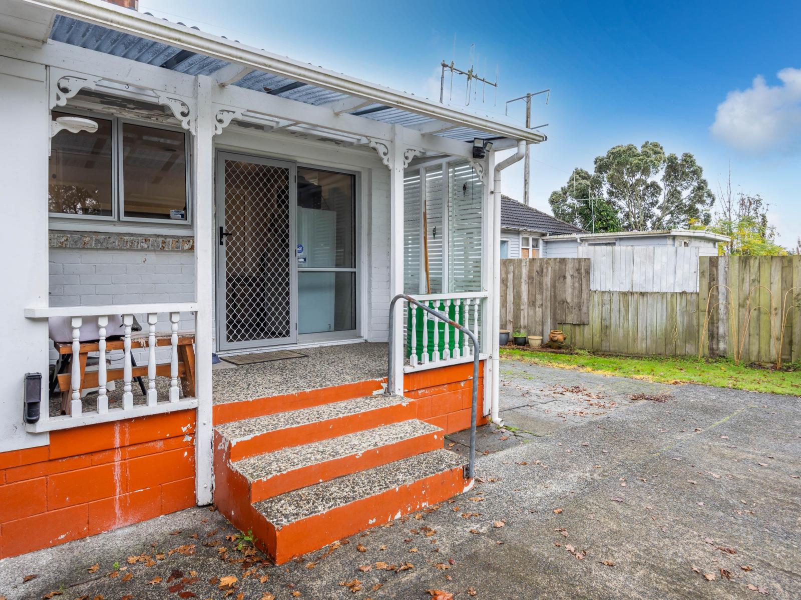 10 Chisholm Street, Huntly