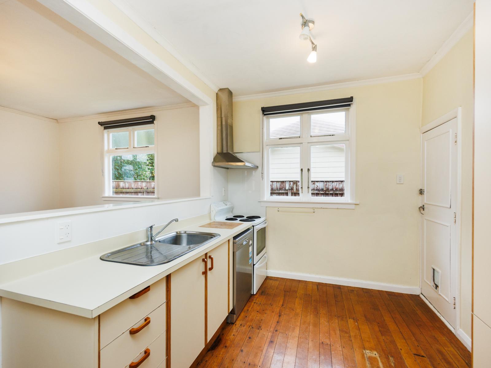 232 Tremaine Avenue, Highbury