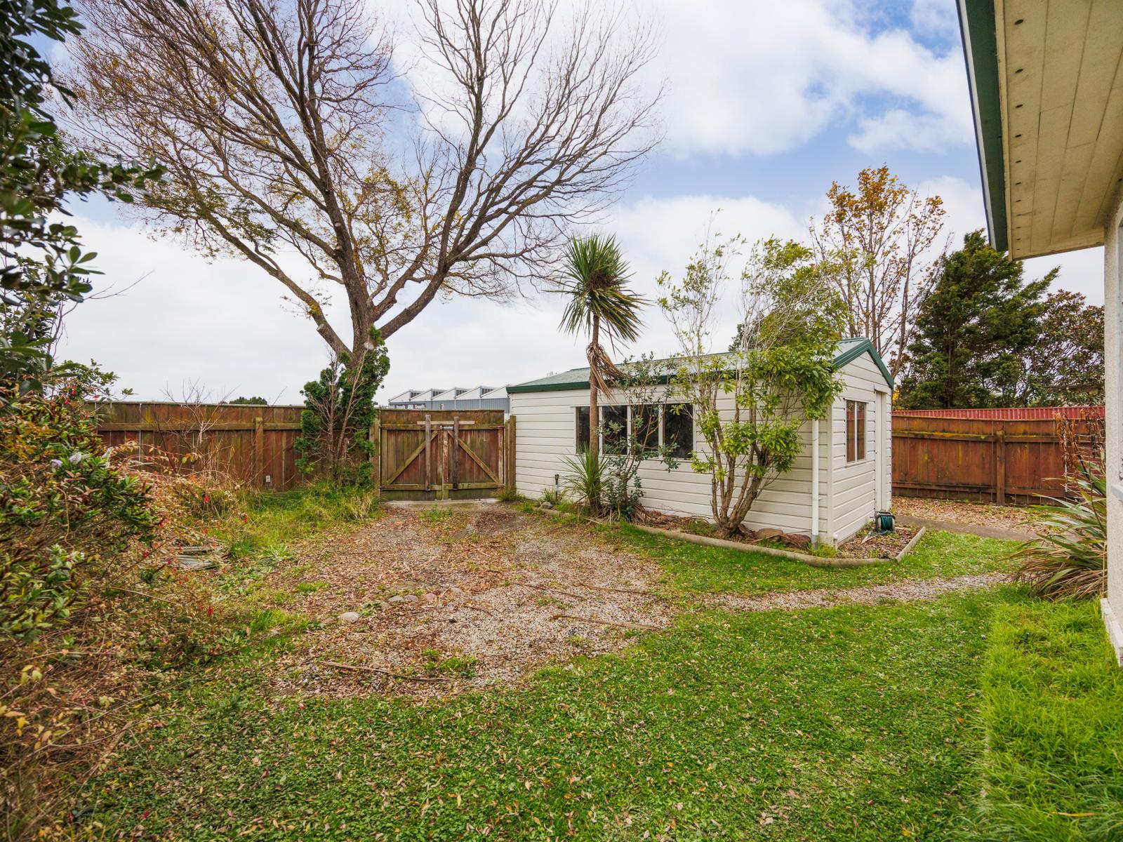 232 Tremaine Avenue, Highbury