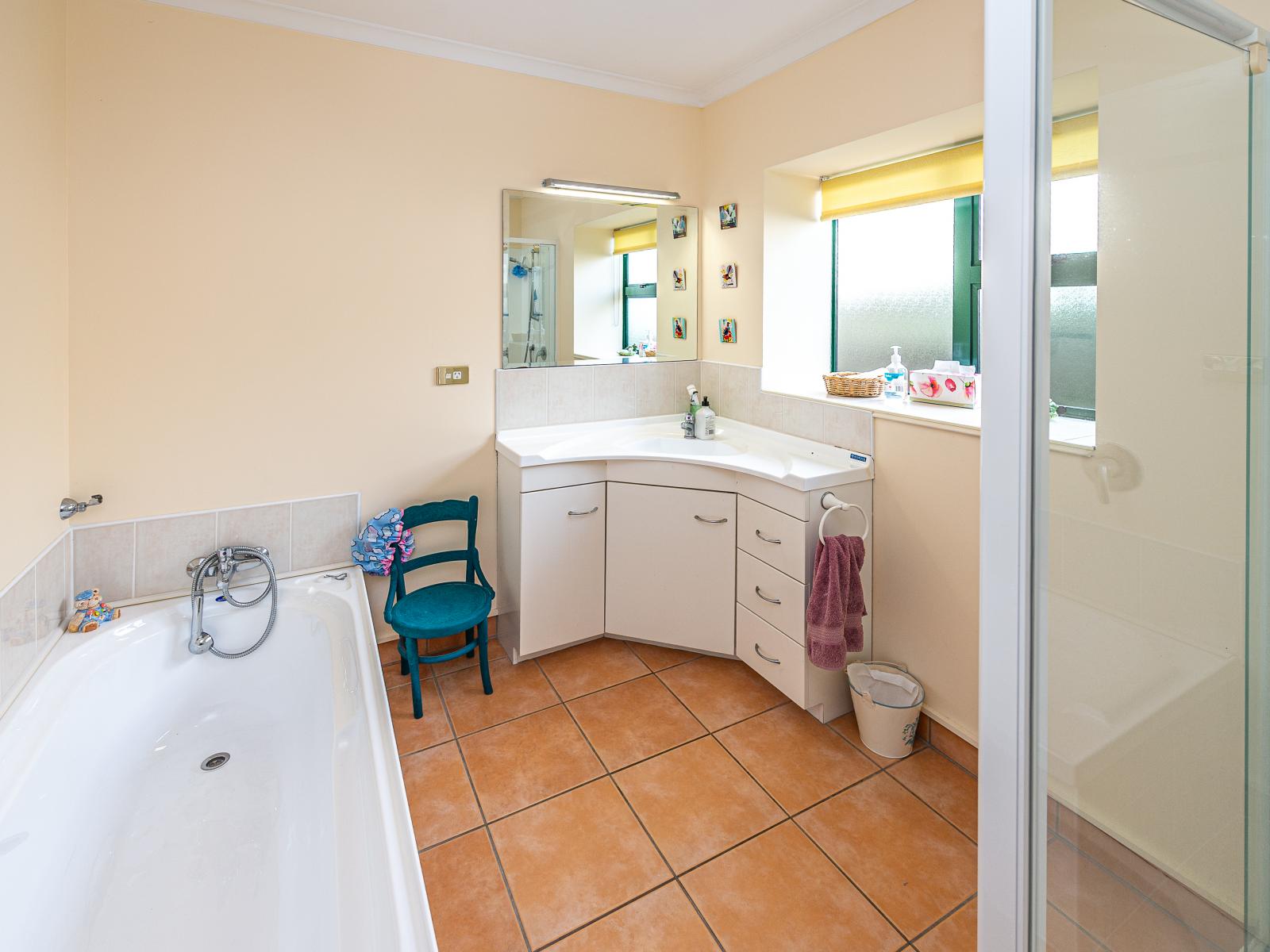 72A Peakes Road, Springvale