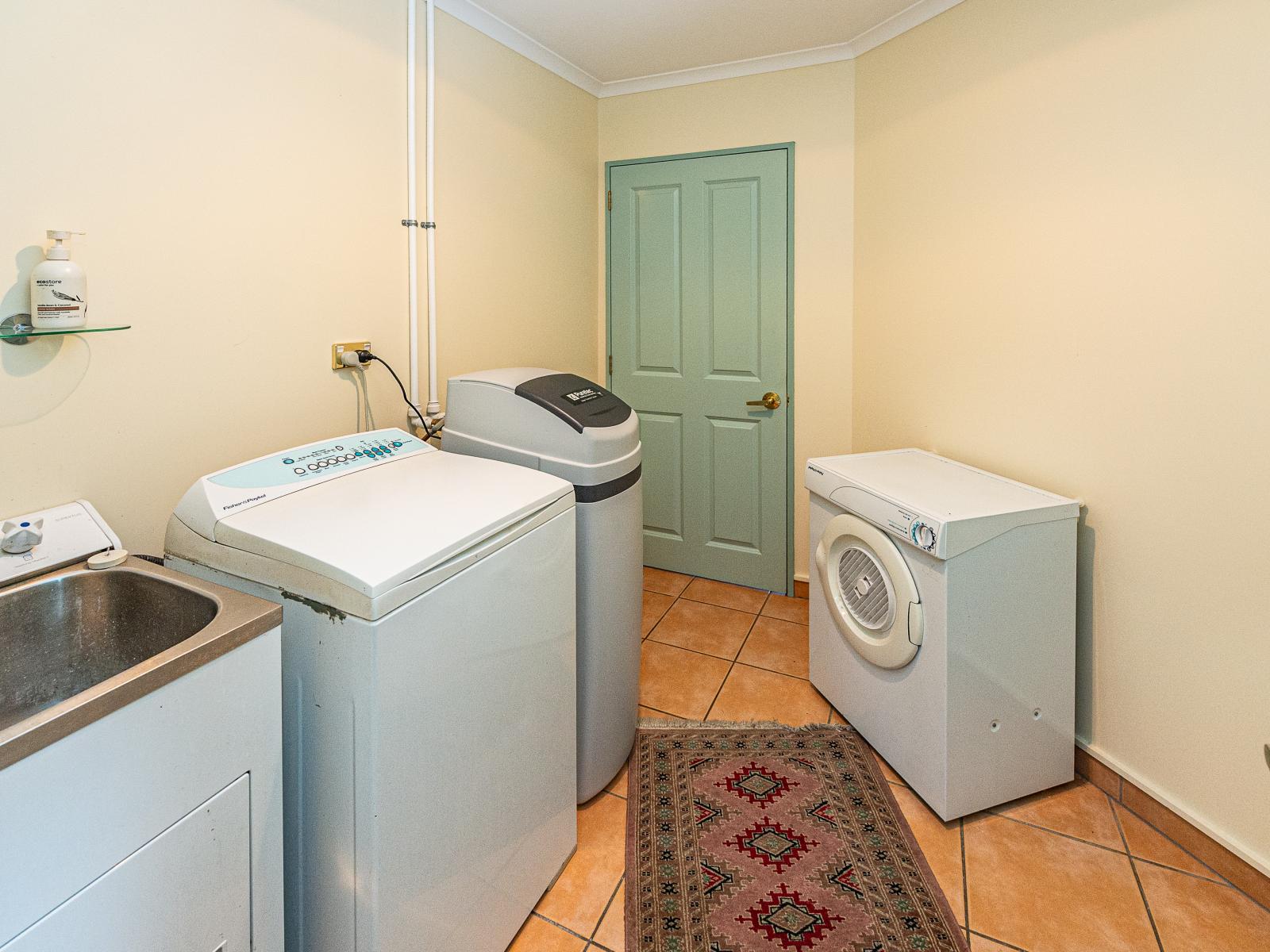 72A Peakes Road, Springvale