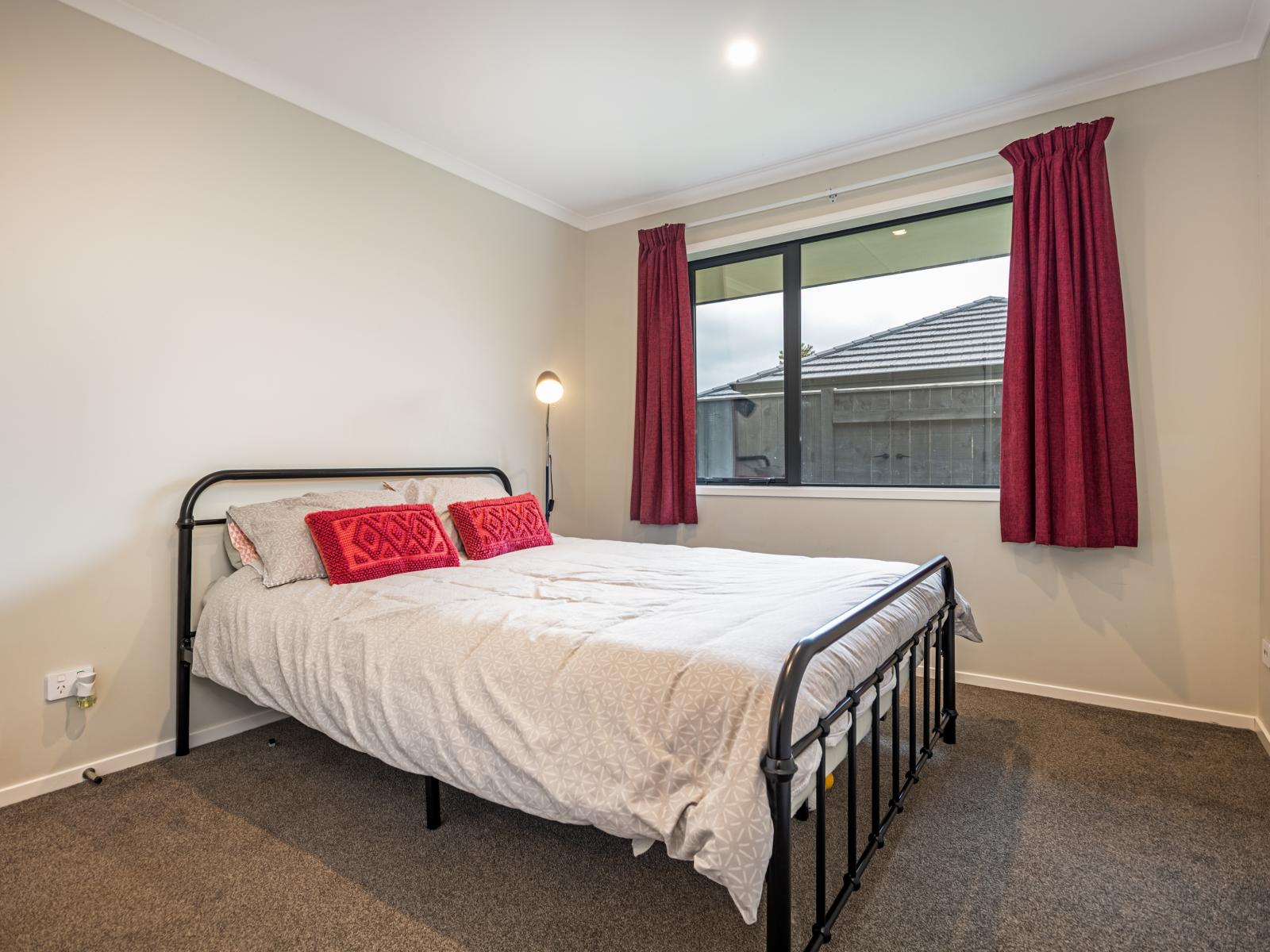 11 Pearl Grove, Ashhurst