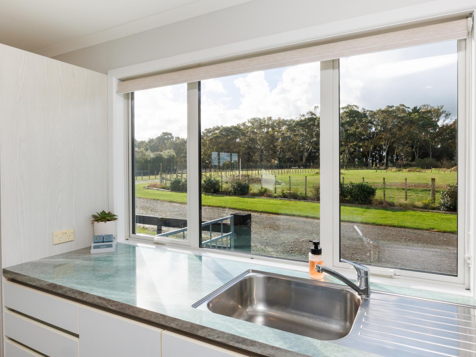 106 Reid Line East, Aorangi