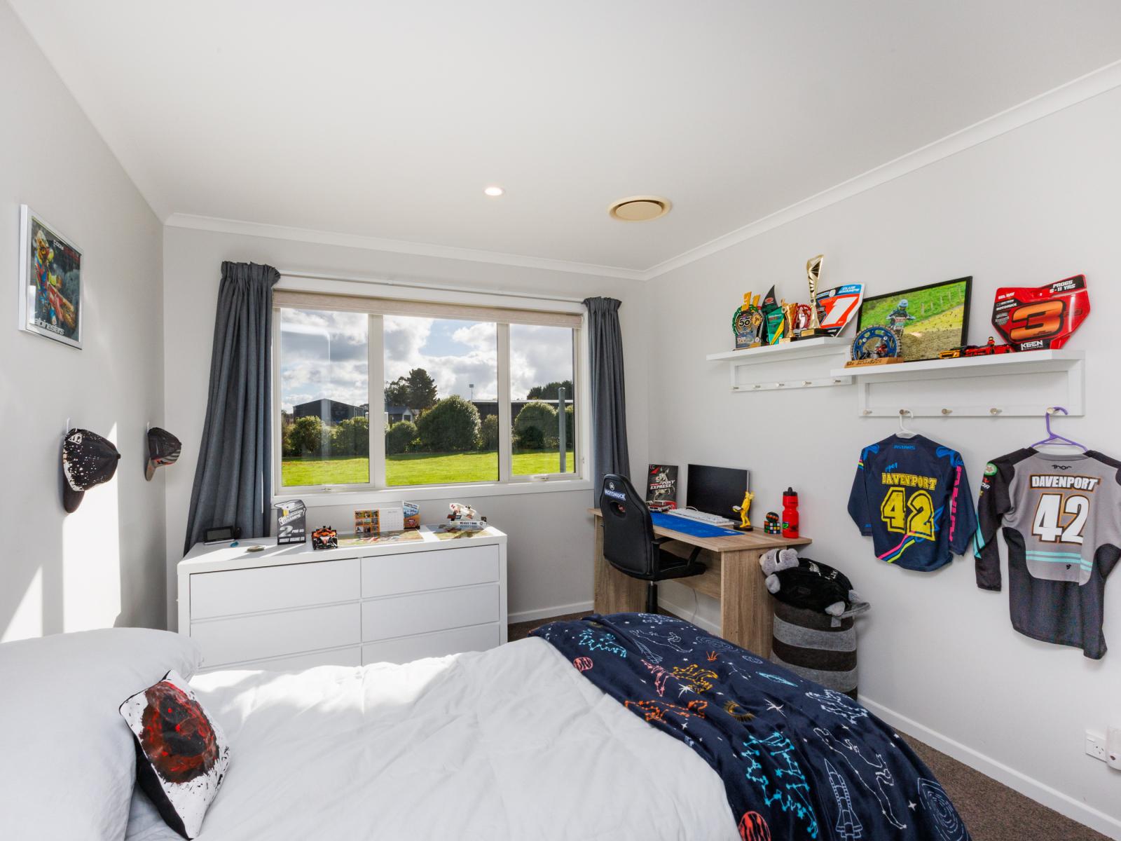 106 Reid Line East, Aorangi