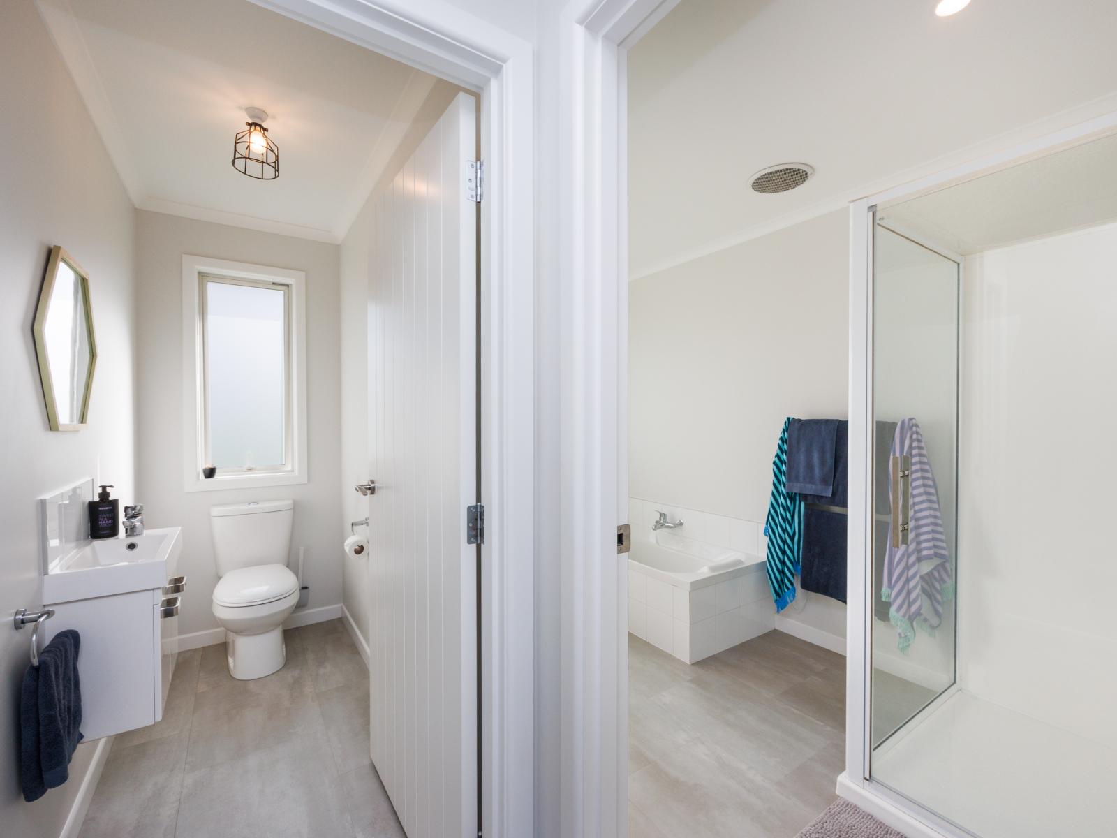 106 Reid Line East, Aorangi