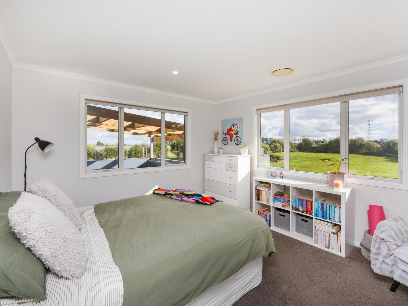106 Reid Line East, Aorangi