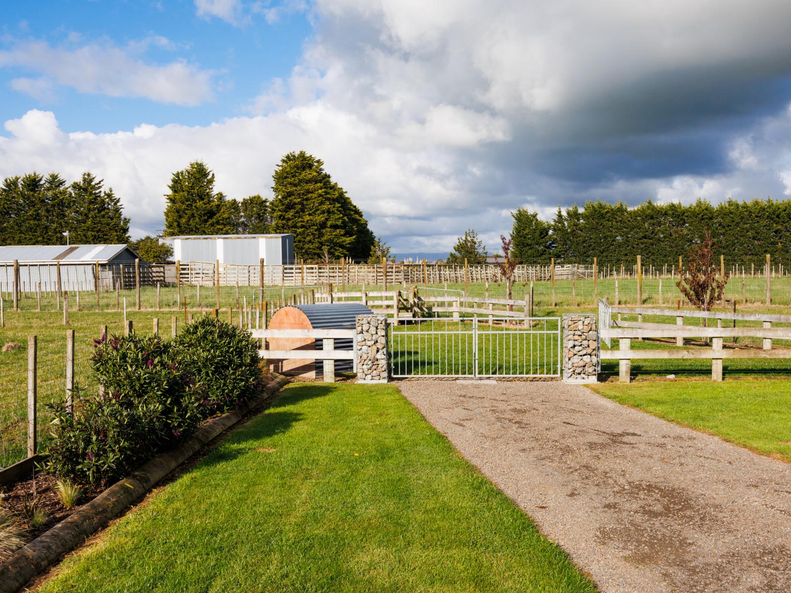 106 Reid Line East, Aorangi