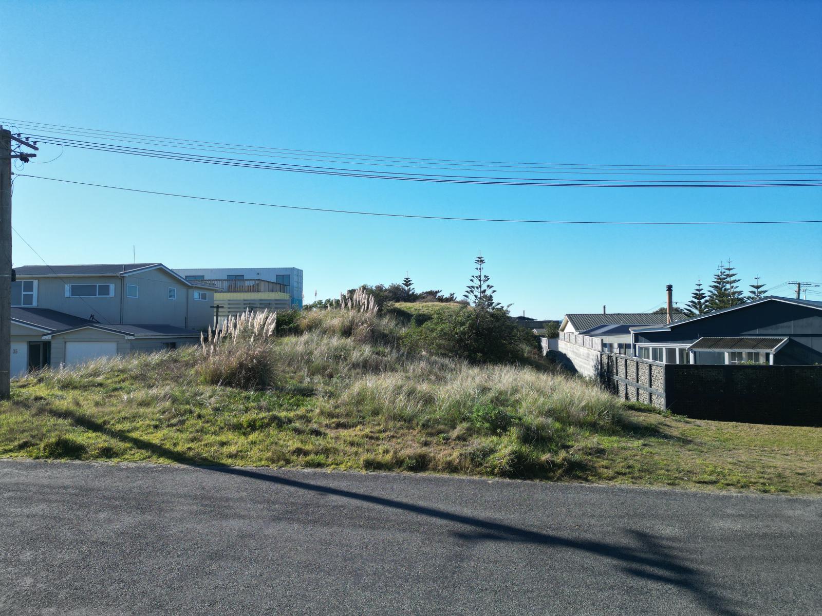 37 Marine Parade South, Foxton Beach