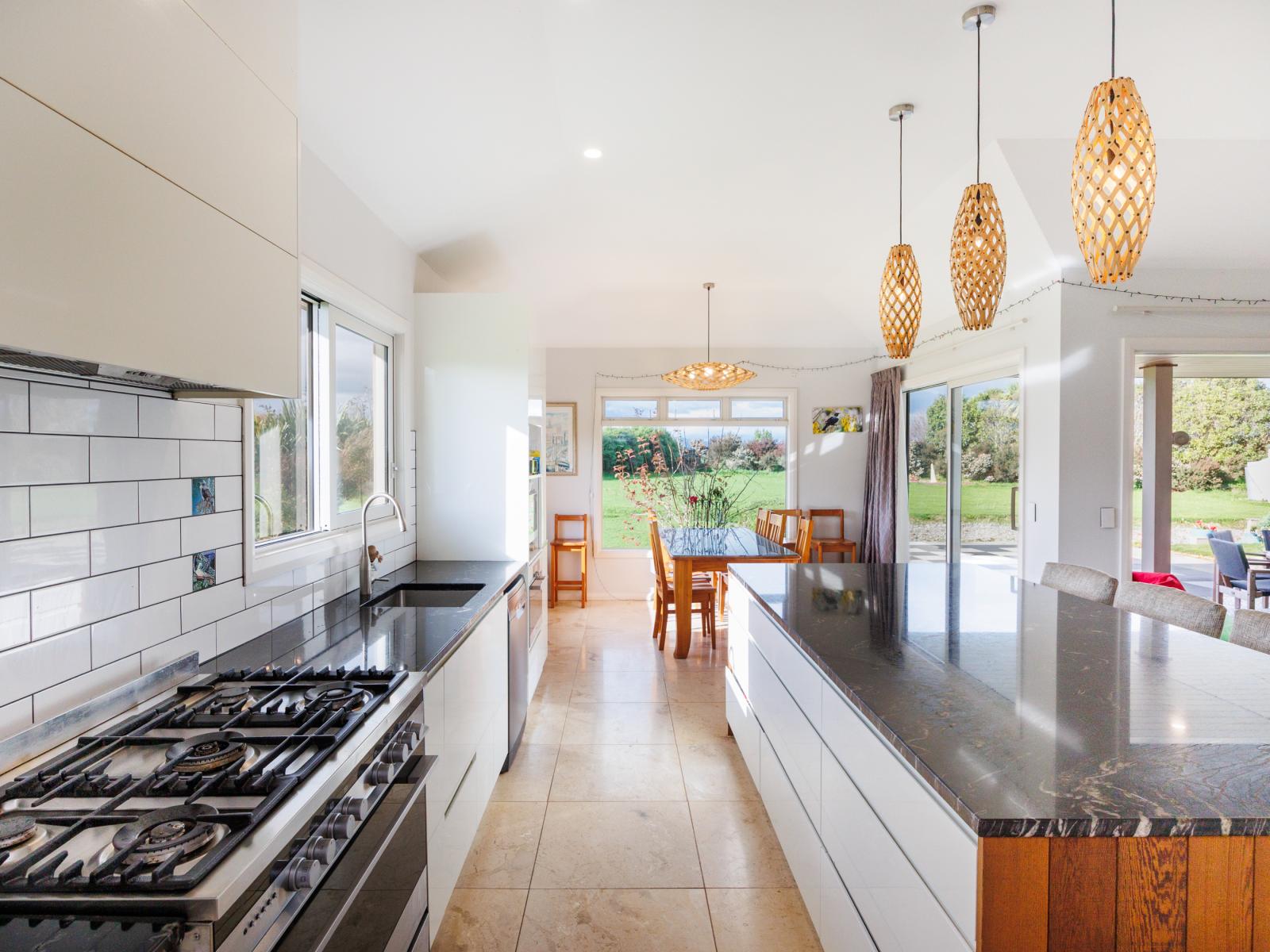 554 Taonui Road, Colyton