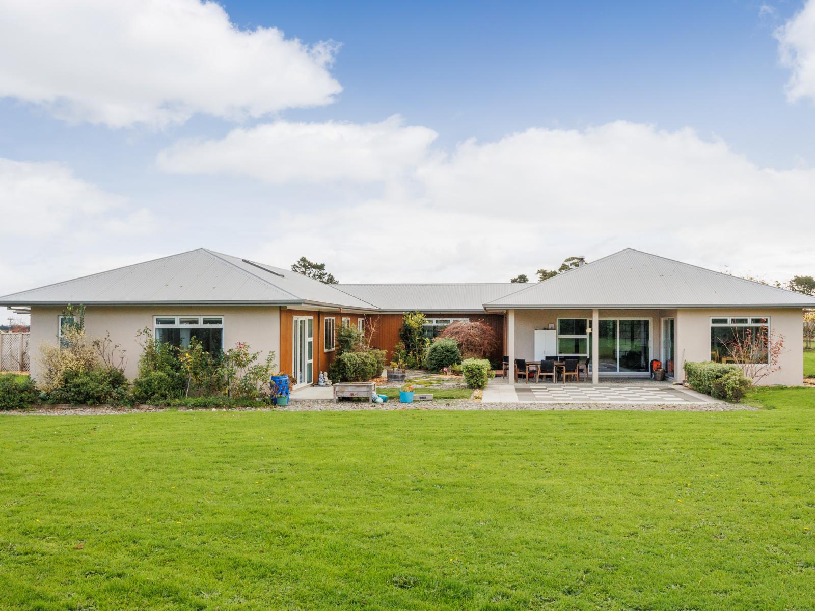 554 Taonui Road, Colyton