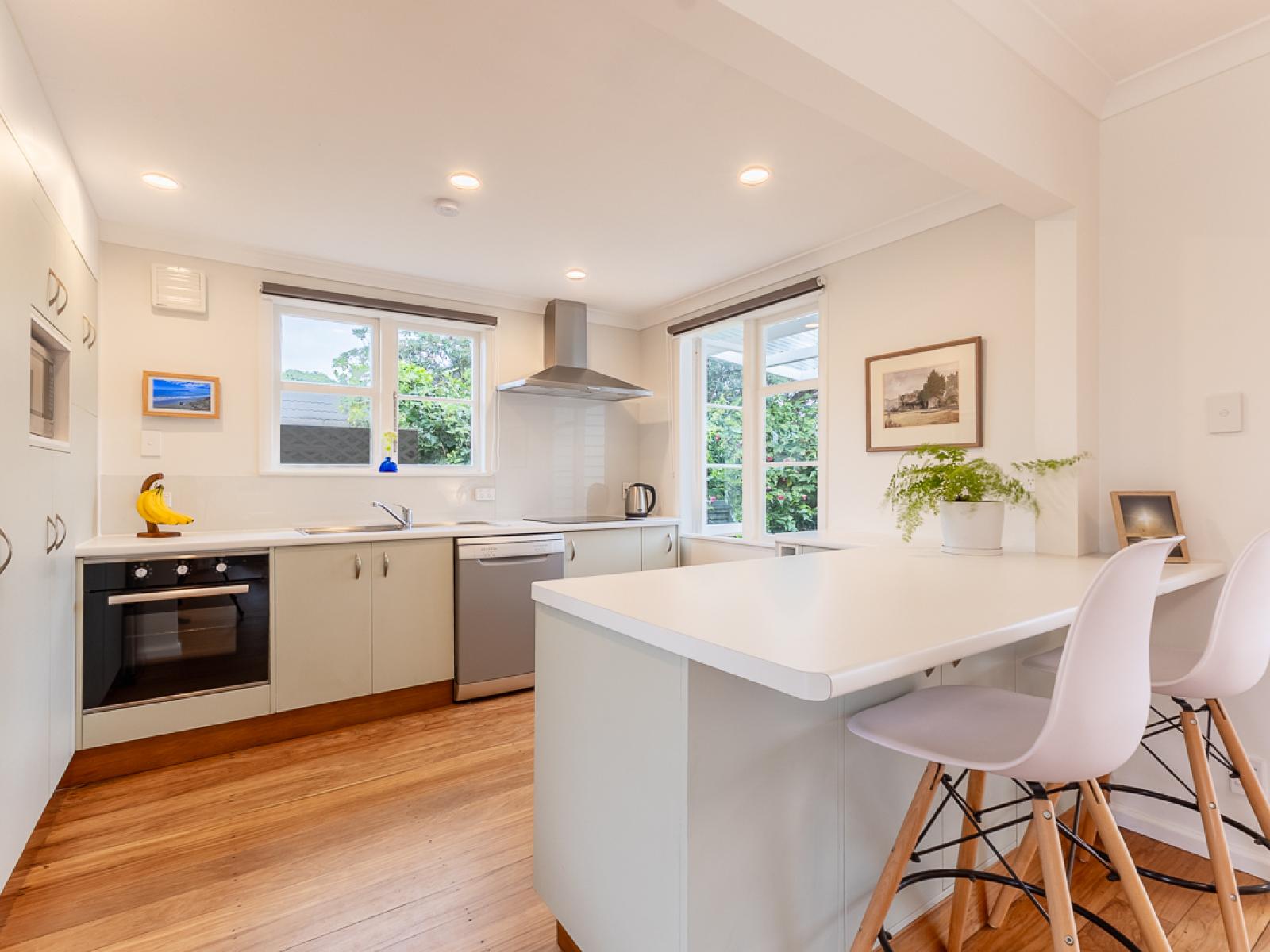 16 Allen Road, Raumati Beach