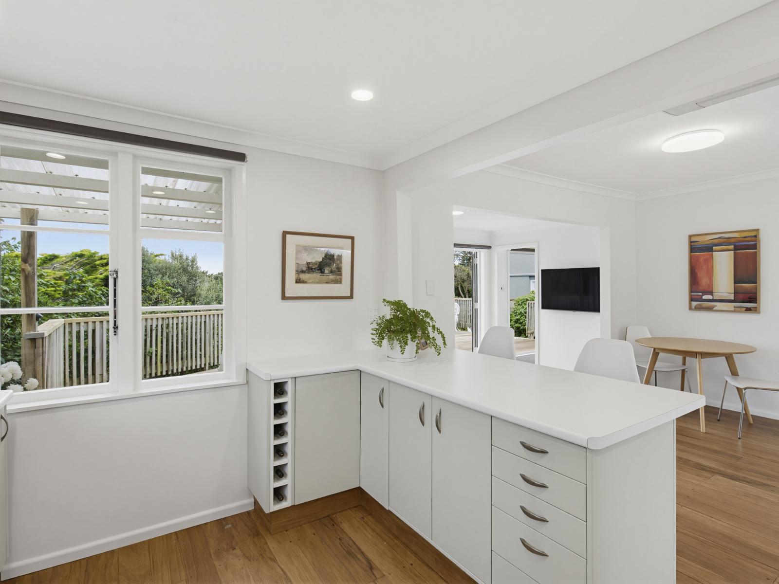 16 Allen Road, Raumati Beach