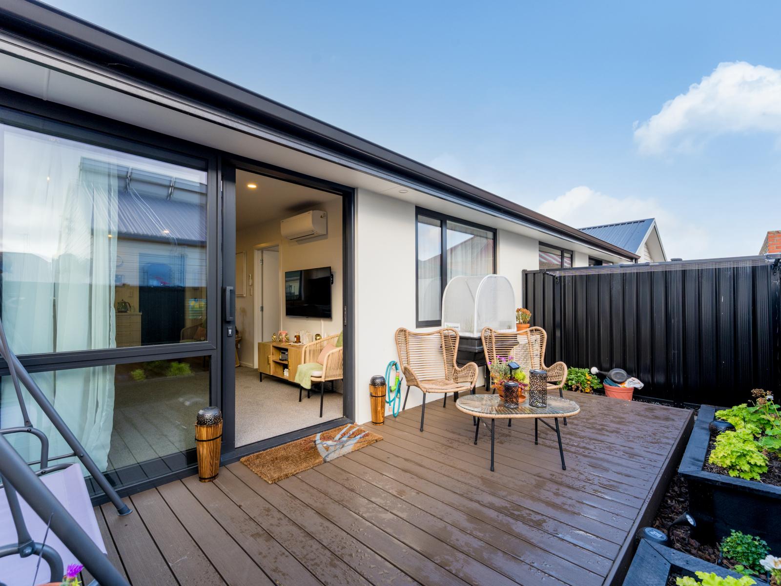 6/44 Church Street, Mosgiel