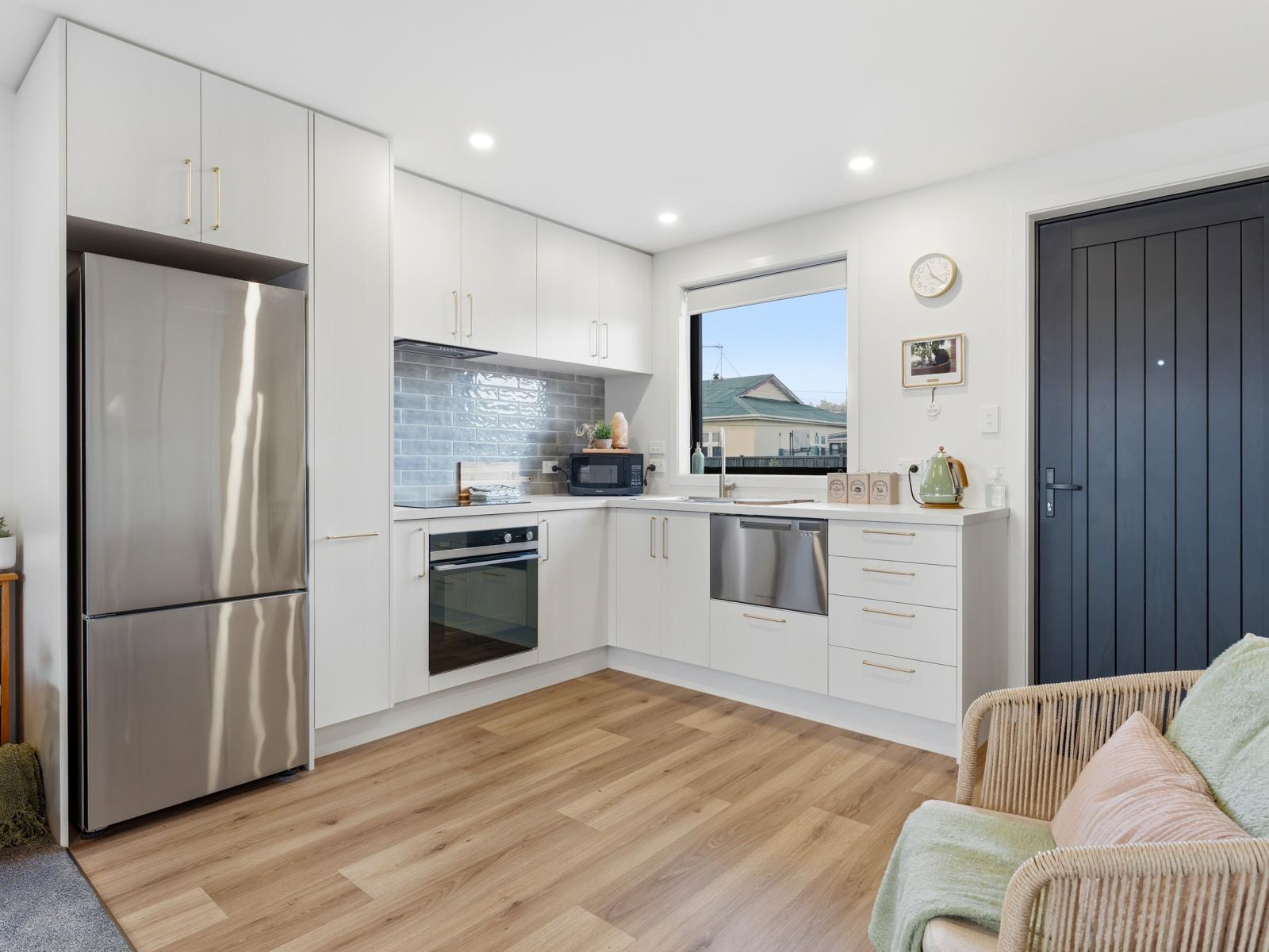 6/44 Church Street, Mosgiel