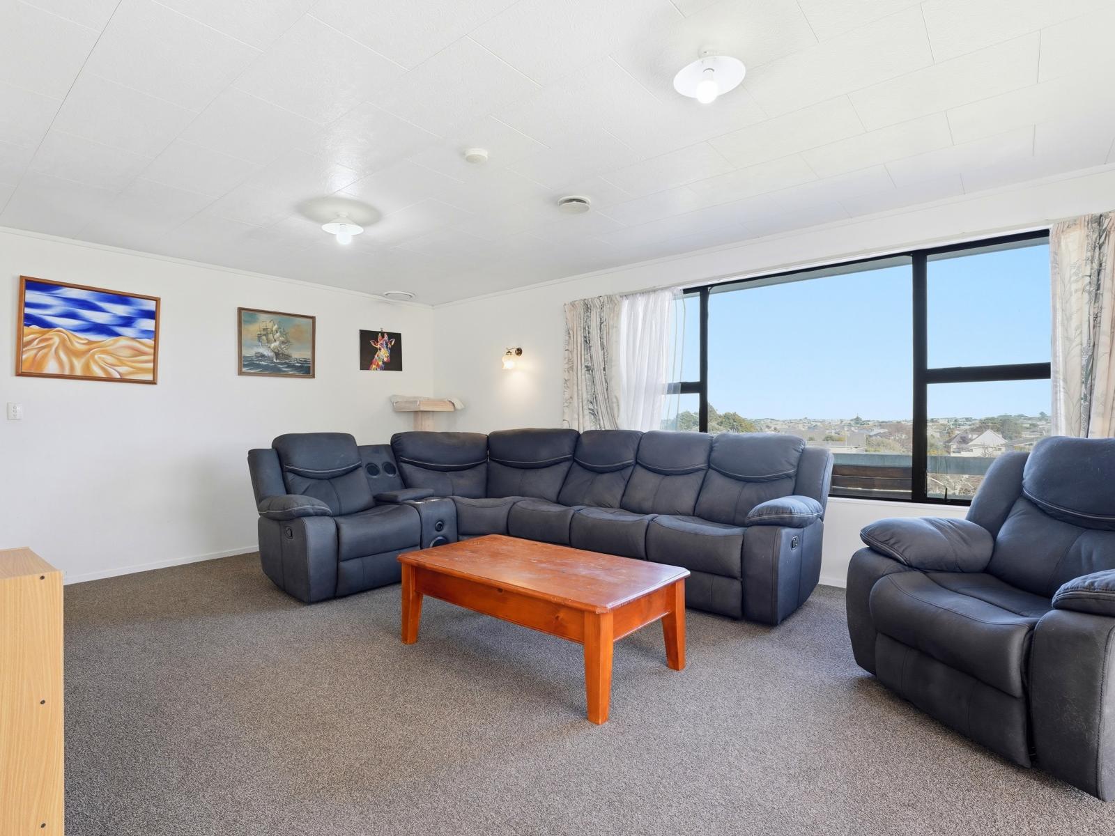 34 Treadwell Street, Springvale