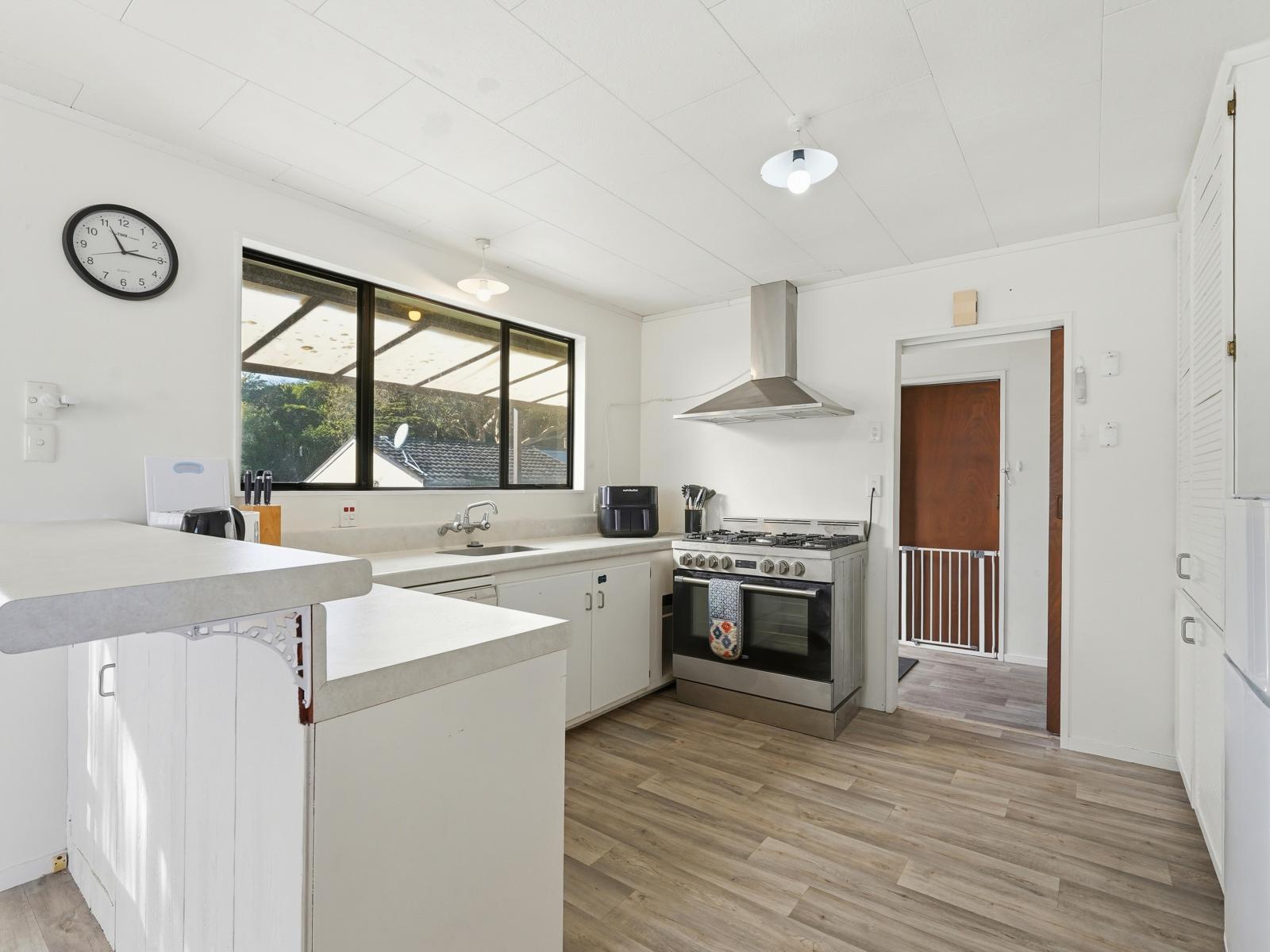 34 Treadwell Street, Springvale