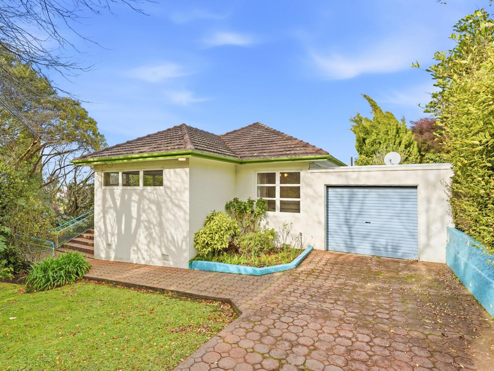 6 Hillside Terrace, St Johns Hill