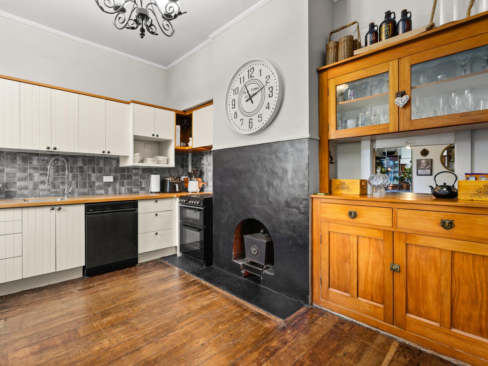 507 Shakespeare Terrace, Bluff Hill