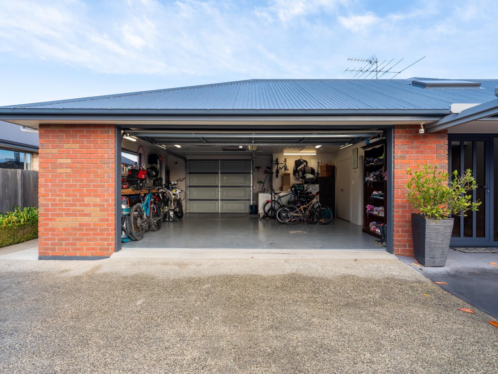 16 Fenty Place, Mosgiel