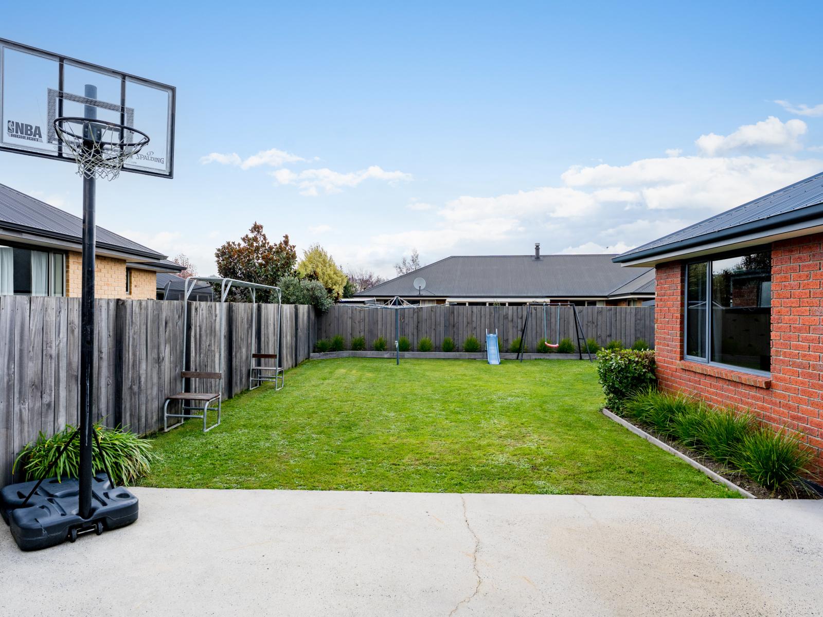 16 Fenty Place, Mosgiel