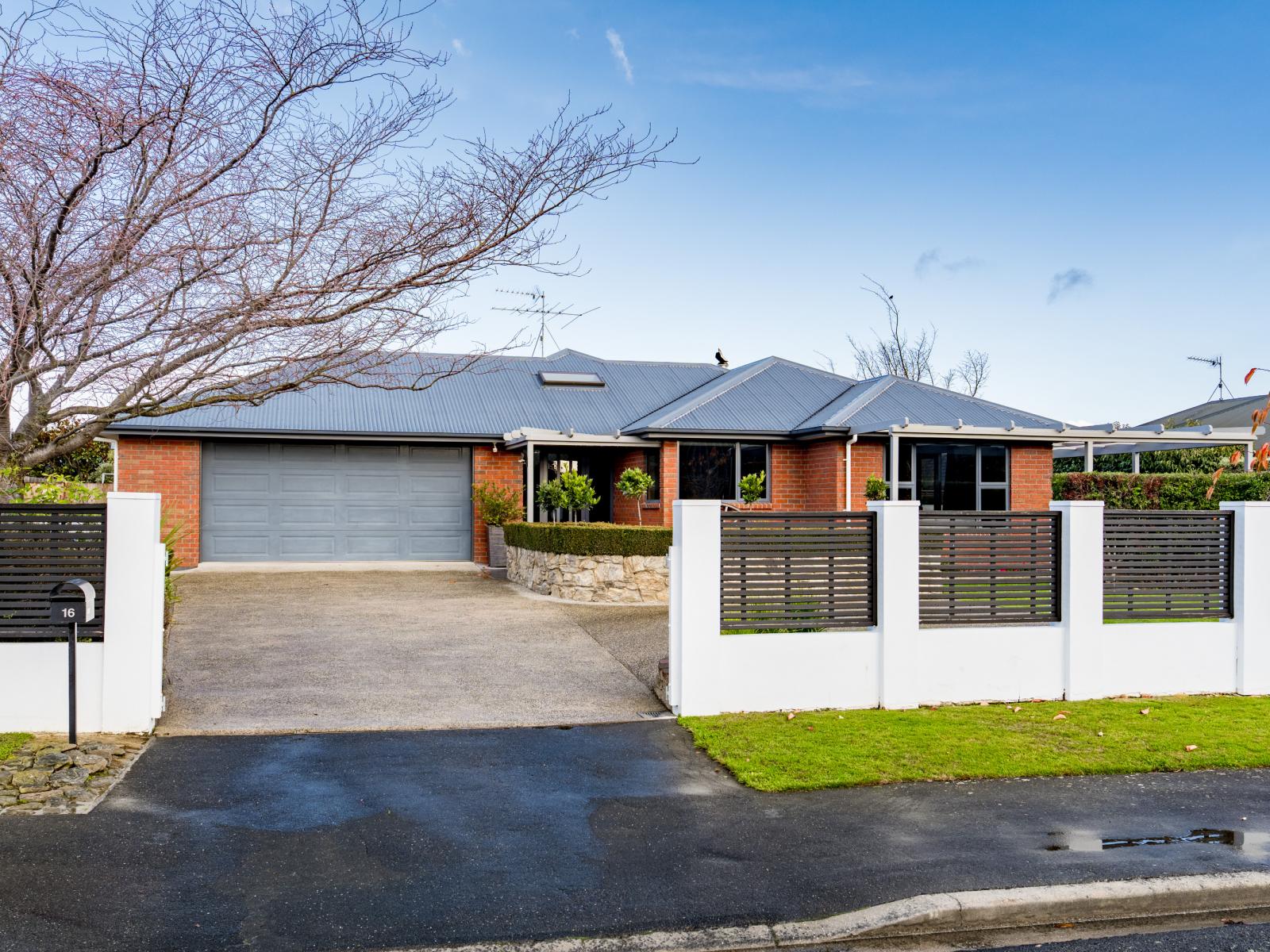 16 Fenty Place, Mosgiel