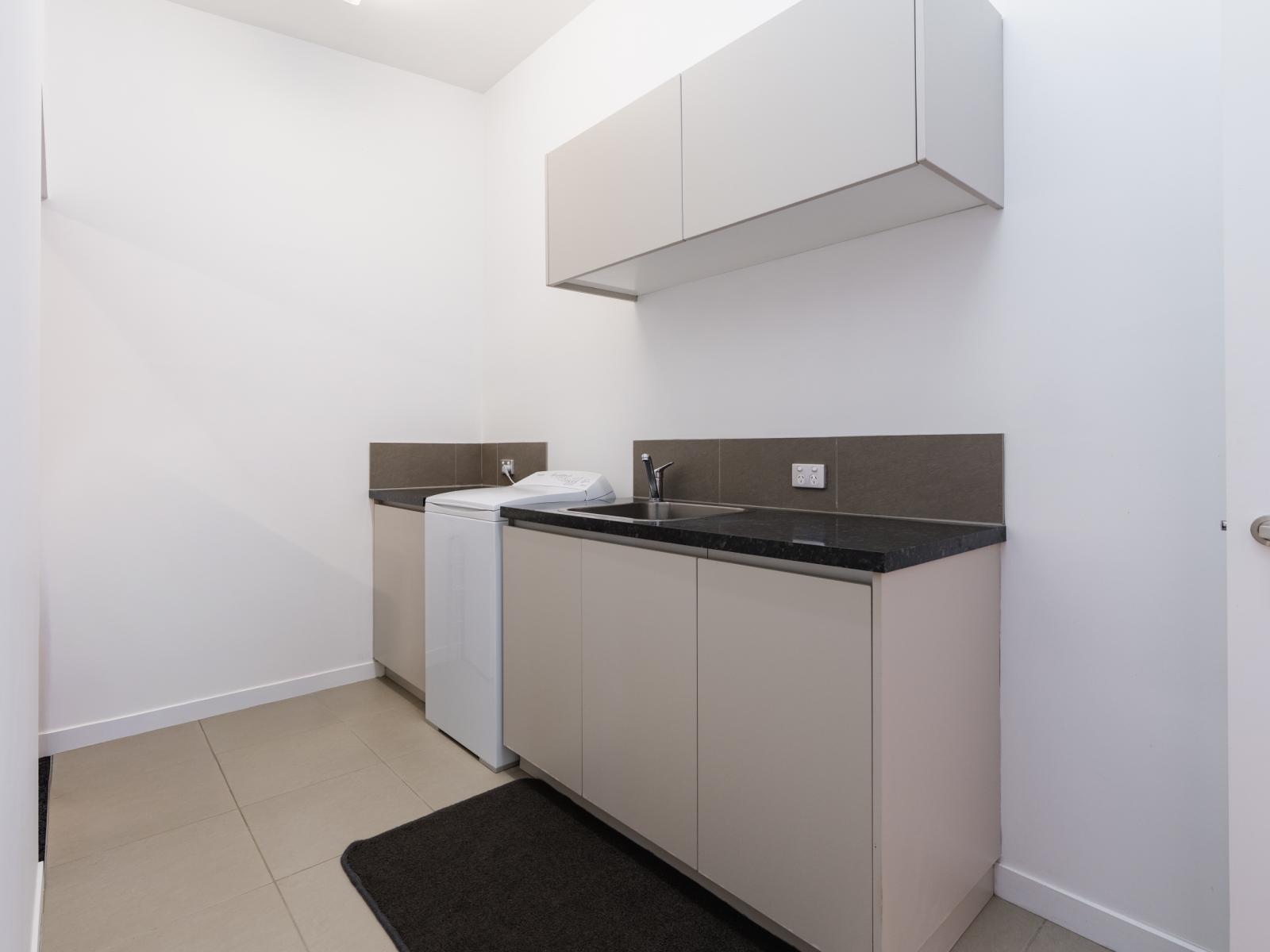 20 Mission Cove, Company Bay