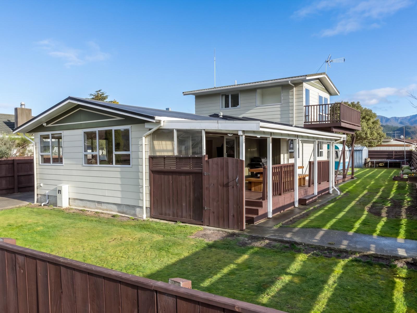 14 Harvard Grove, Upper Hutt
