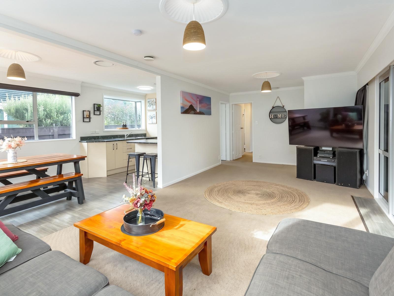 14 Harvard Grove, Upper Hutt