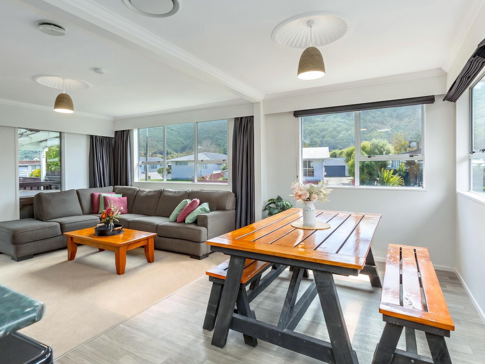 14 Harvard Grove, Upper Hutt