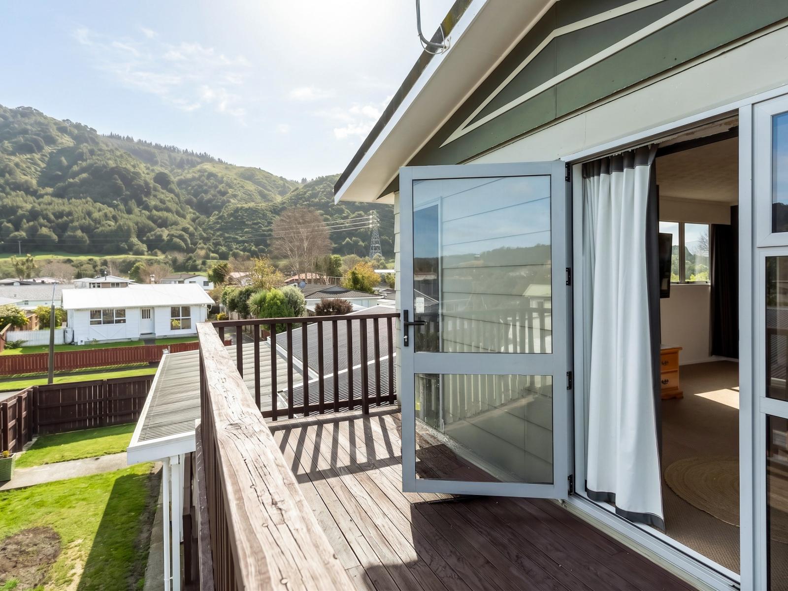 14 Harvard Grove, Upper Hutt