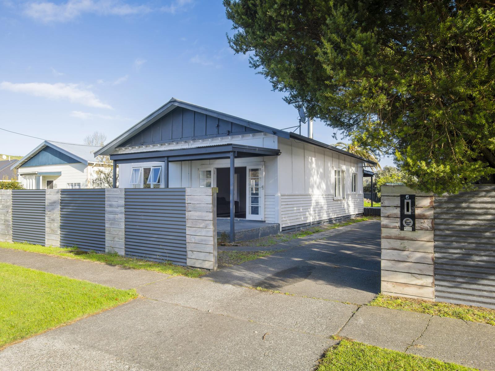 6 Newton Street, Outer Kaiti
