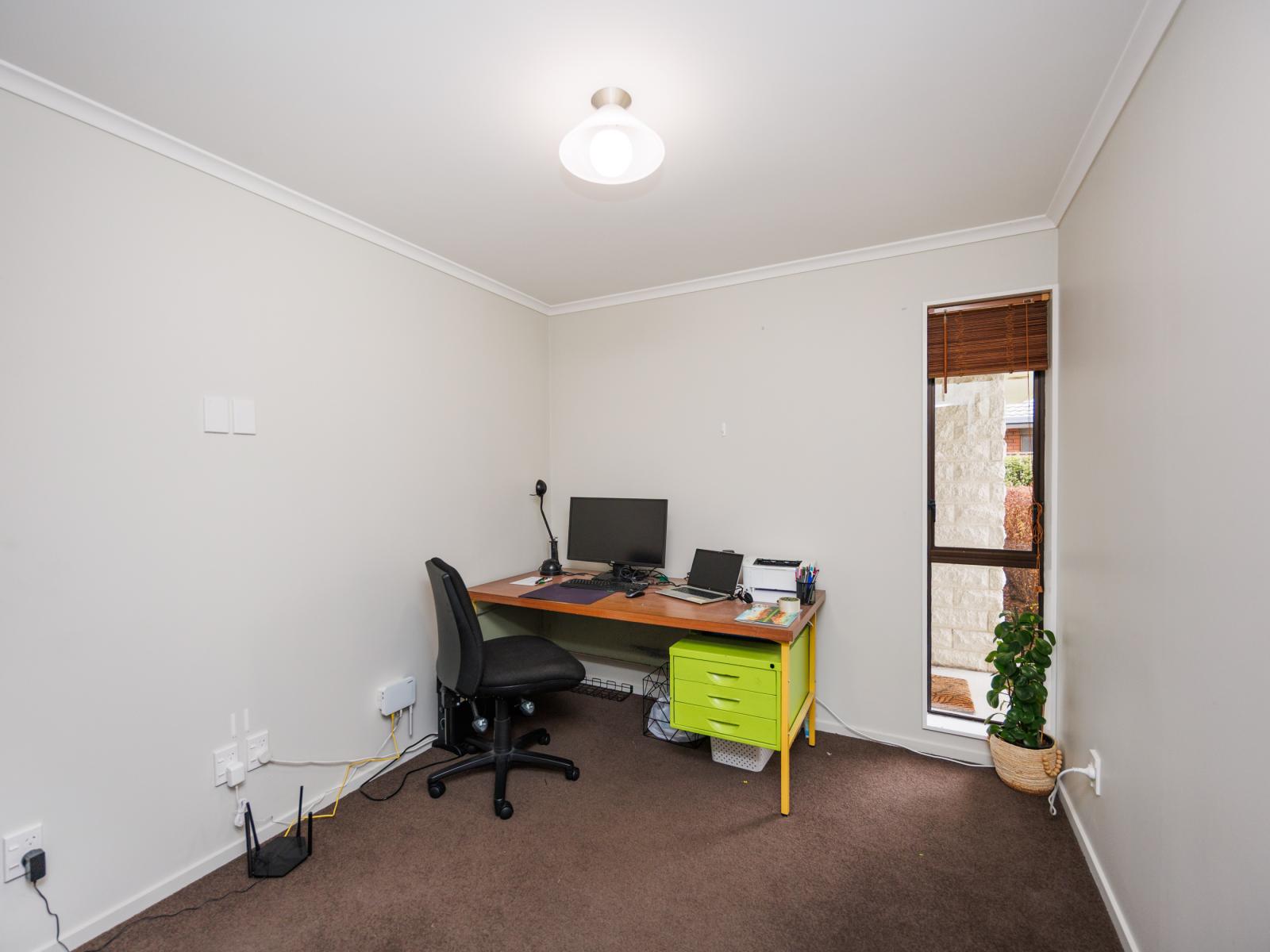 23 Norfolk Crescent, Feilding