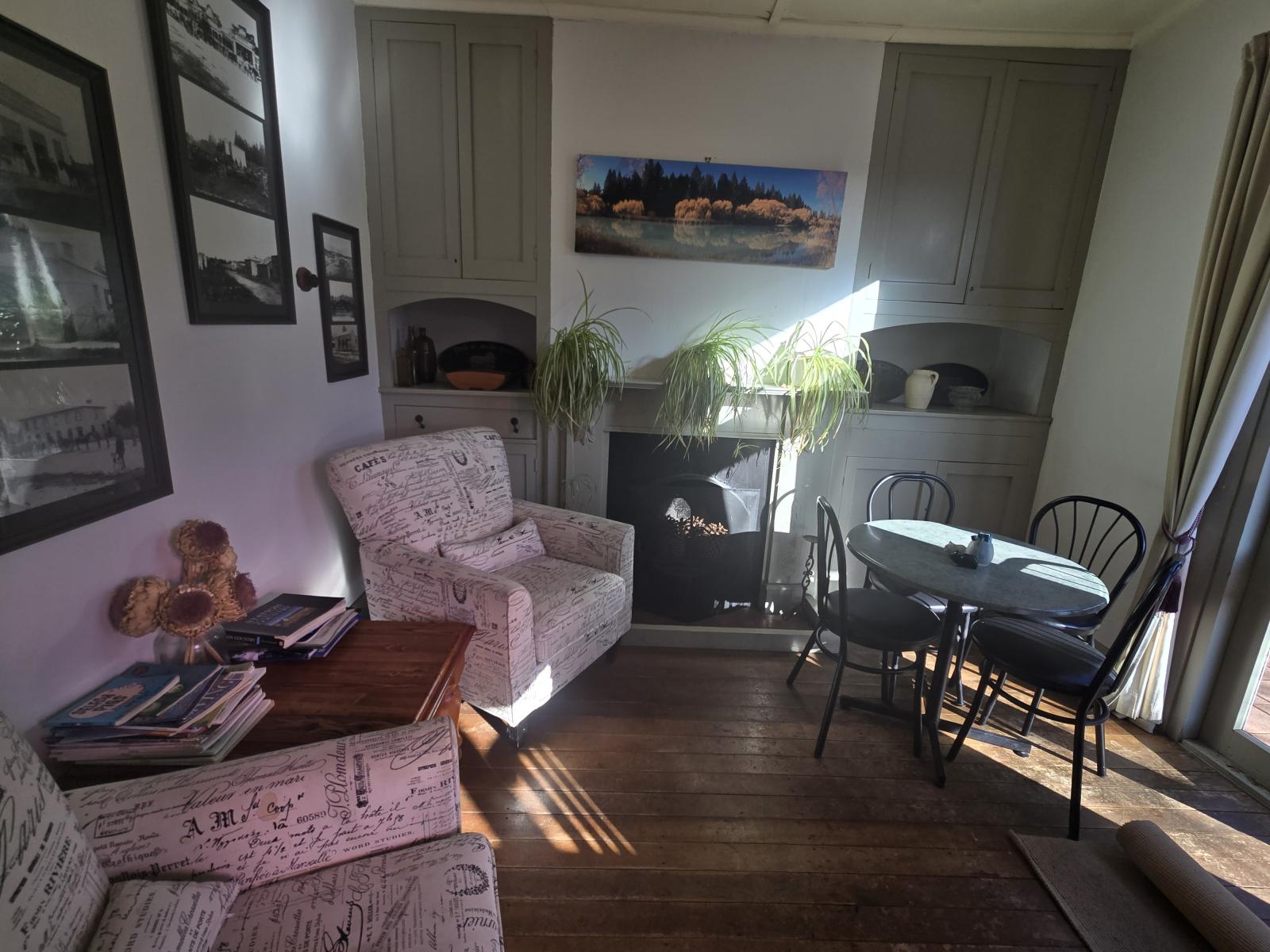 23-27 Campbell Street -    The Flying Pig, Duntroon