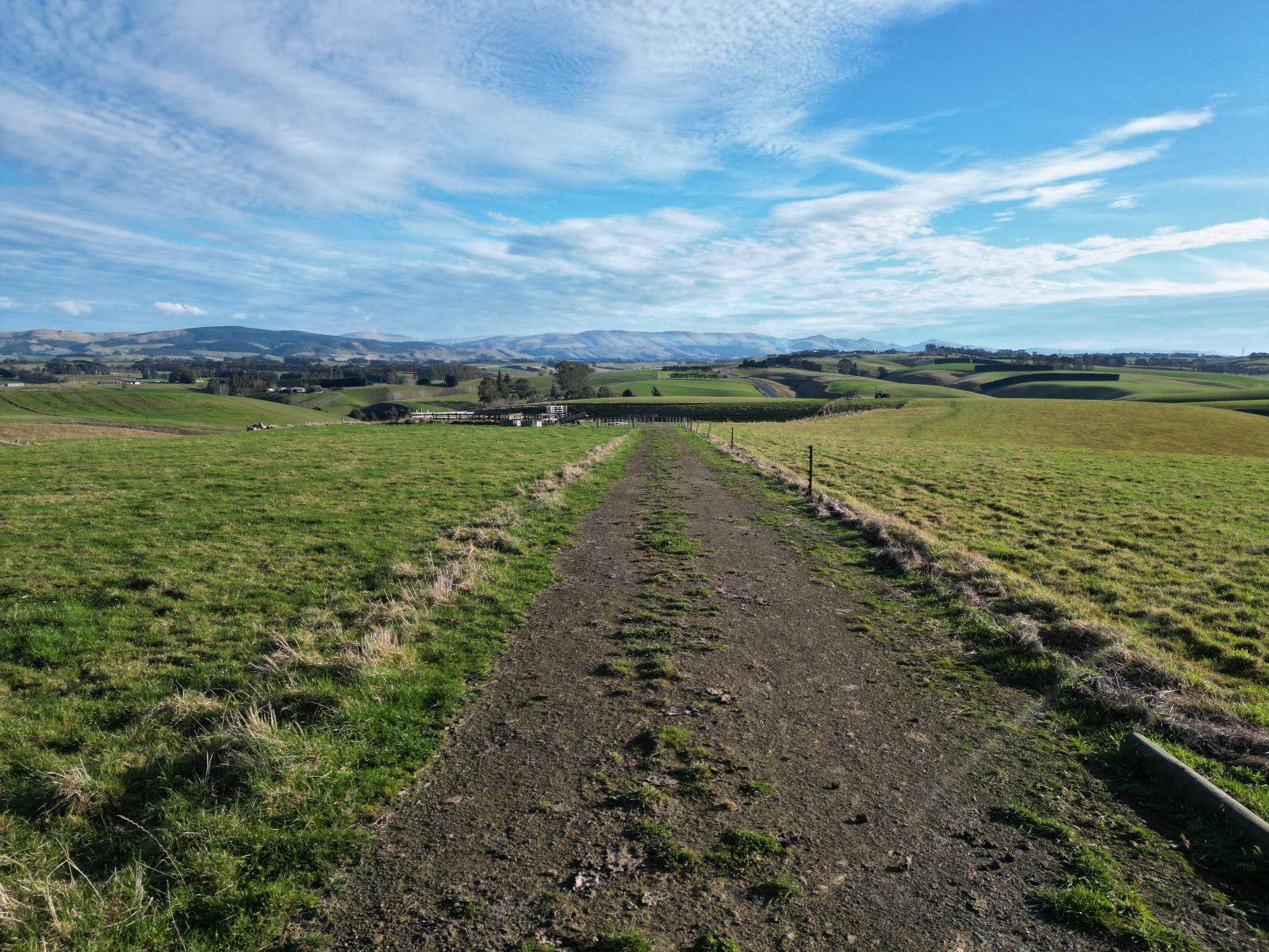 Clinton Highway, Te Houka