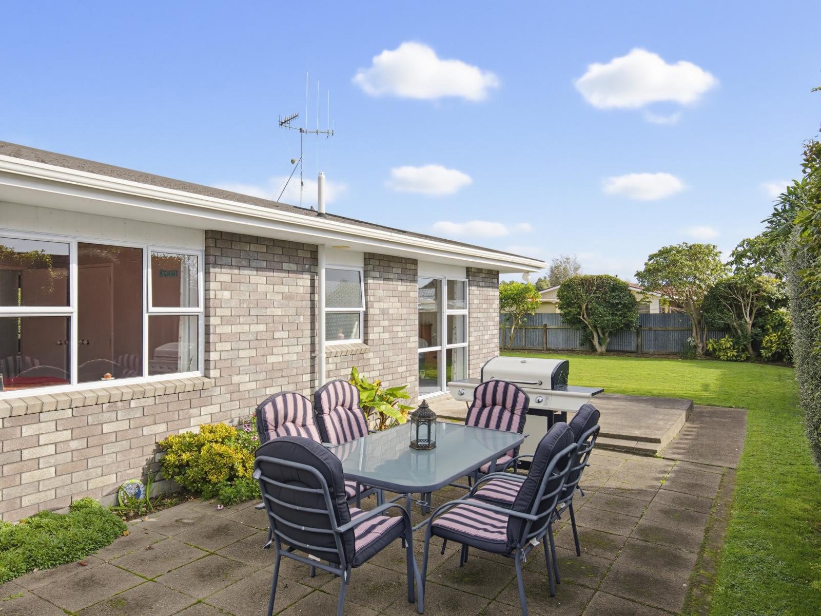 16 Easton Way, Levin