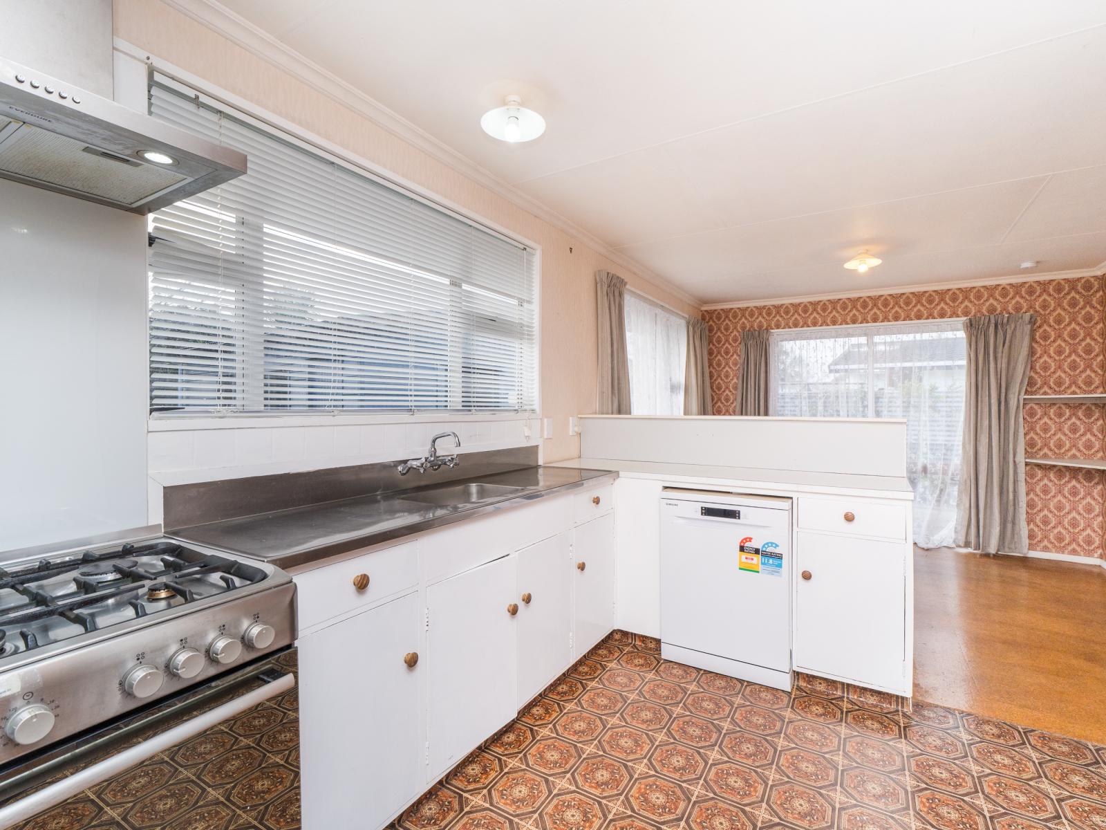 64 Havelock Avenue, Westbrook
