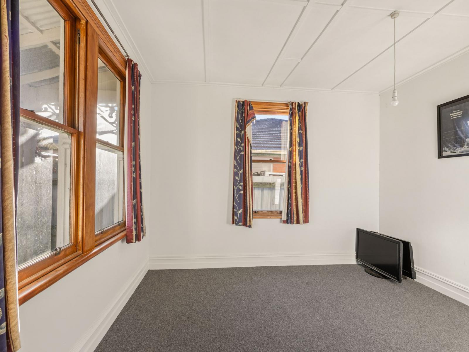 83 Derby Street, Westport