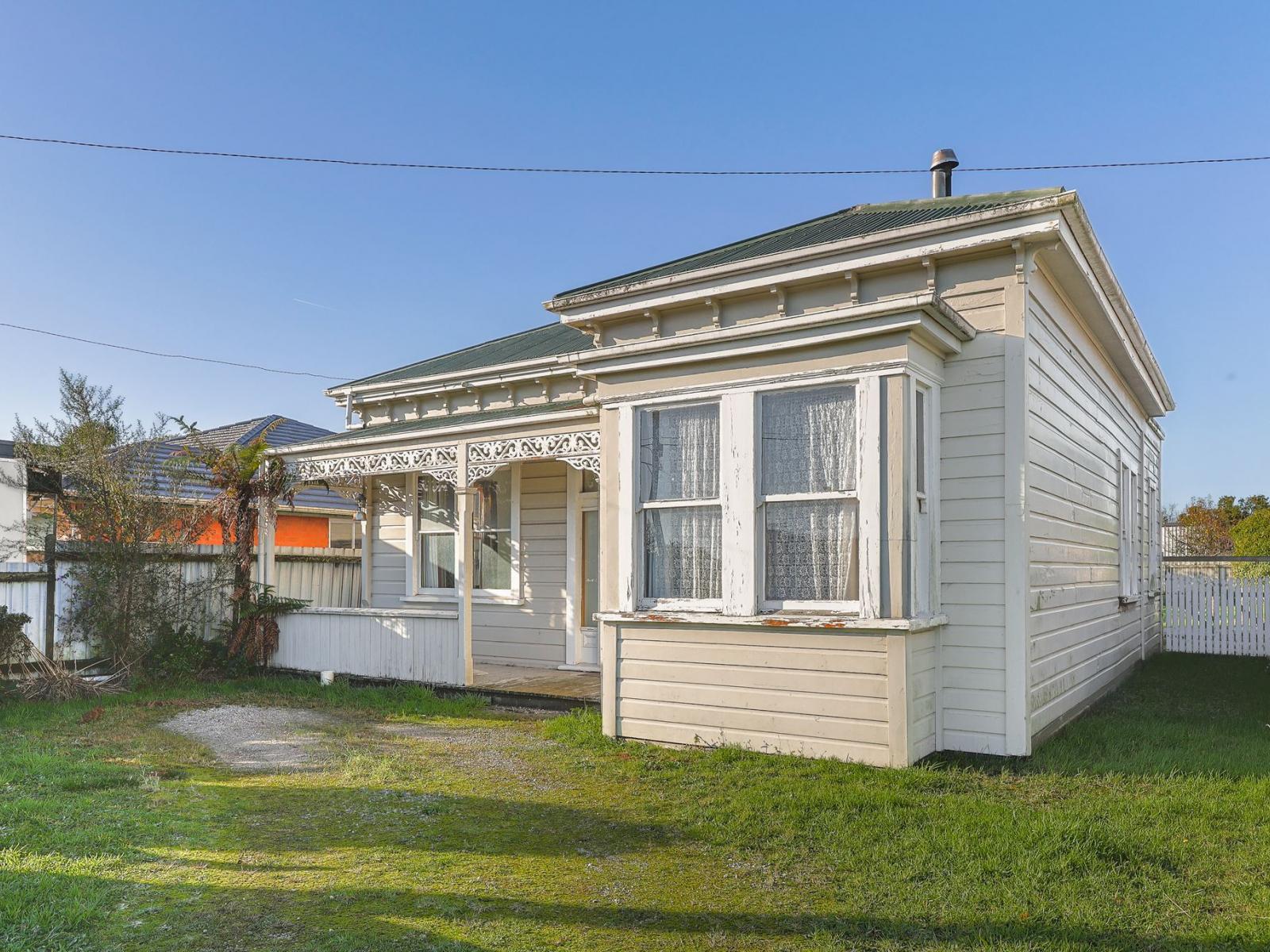 83 Derby Street, Westport
