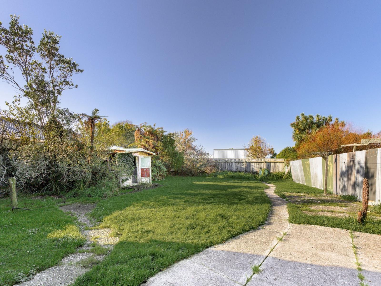 83 Derby Street, Westport