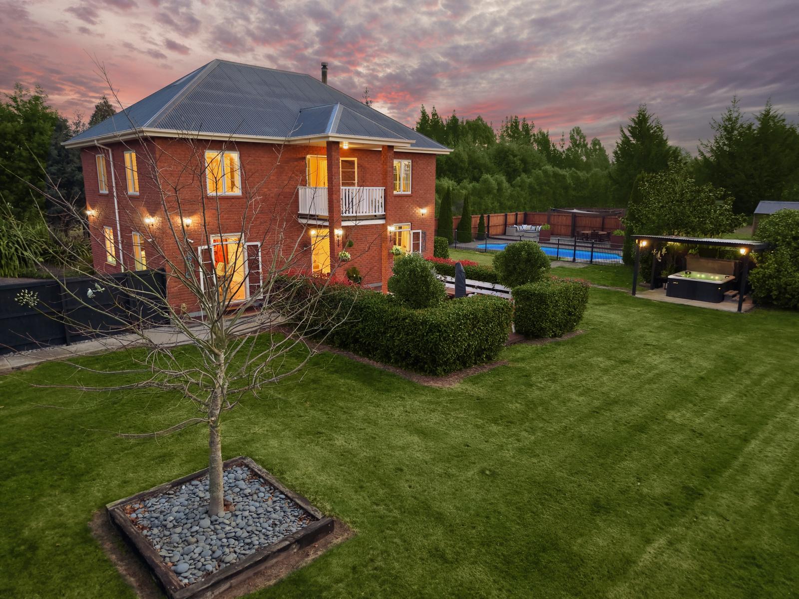 1119 Downs Road, West Eyreton