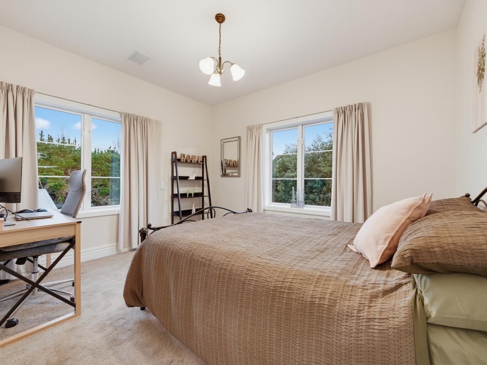 1119 Downs Road, West Eyreton