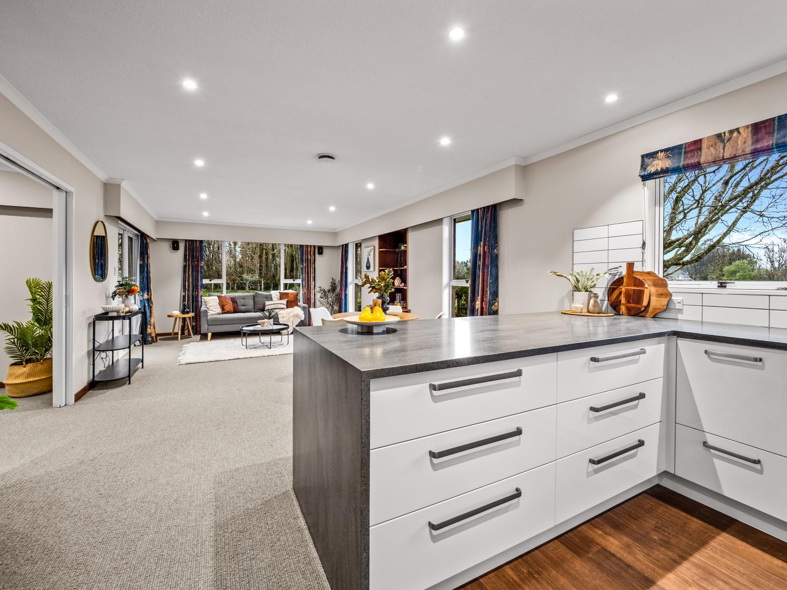 55 Peters Street, Hinds