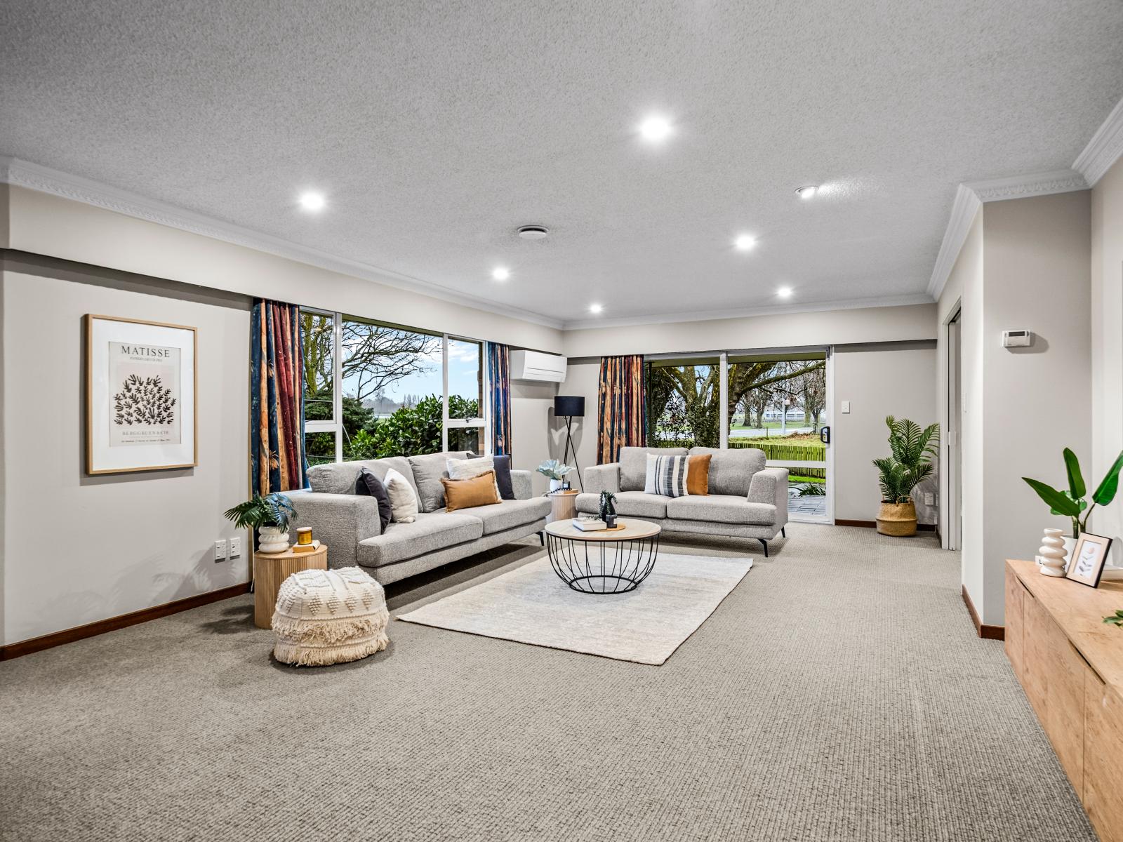 55 Peters Street, Hinds