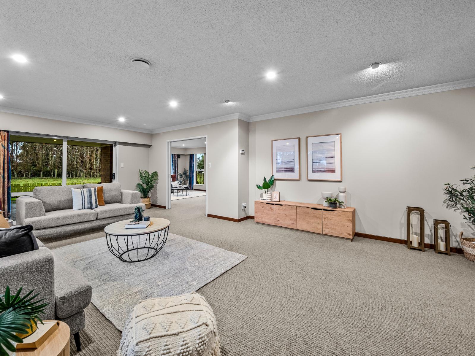 55 Peters Street, Hinds